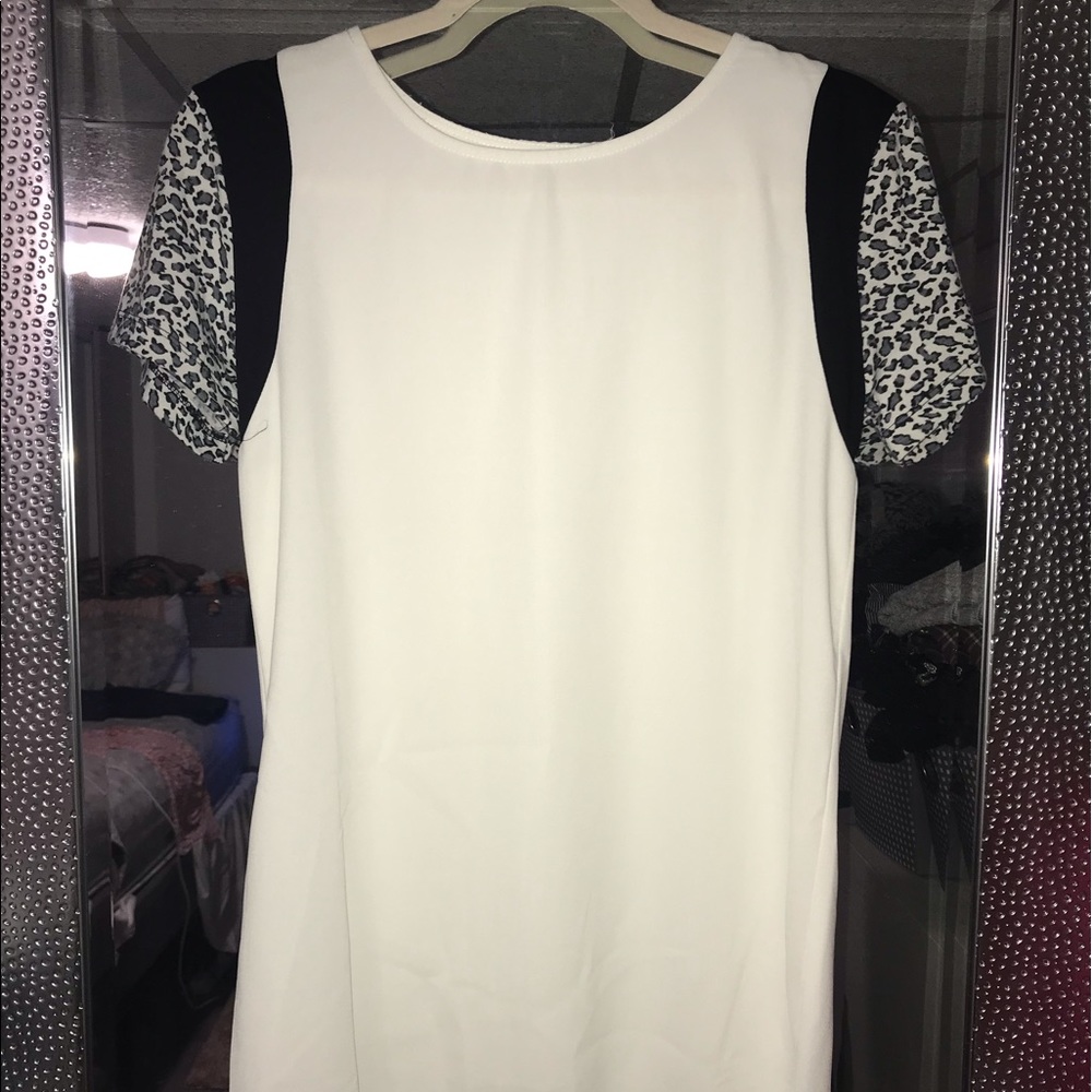 LF Leopard Mix Short Sleeve Dress